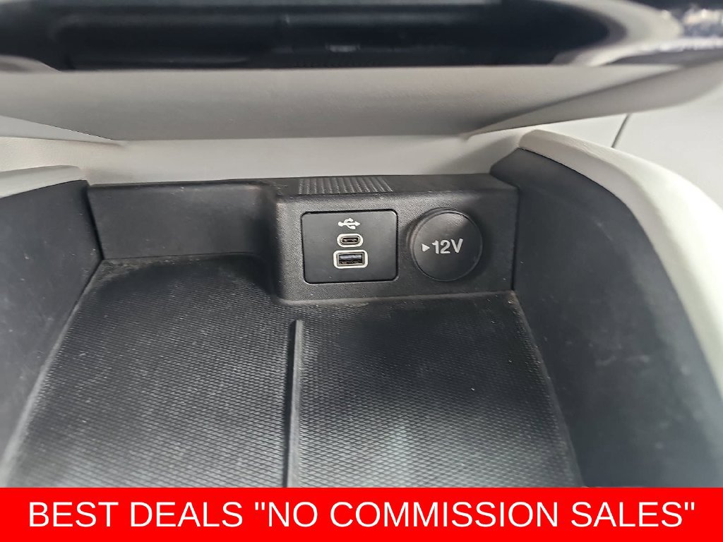 Used 2025 Ford Escape SE FWD image 26