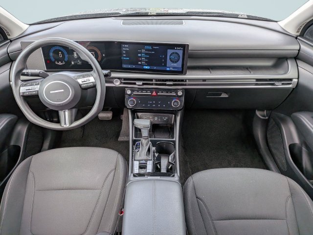 Used 2025 Hyundai Tucson SEL FWD image 14