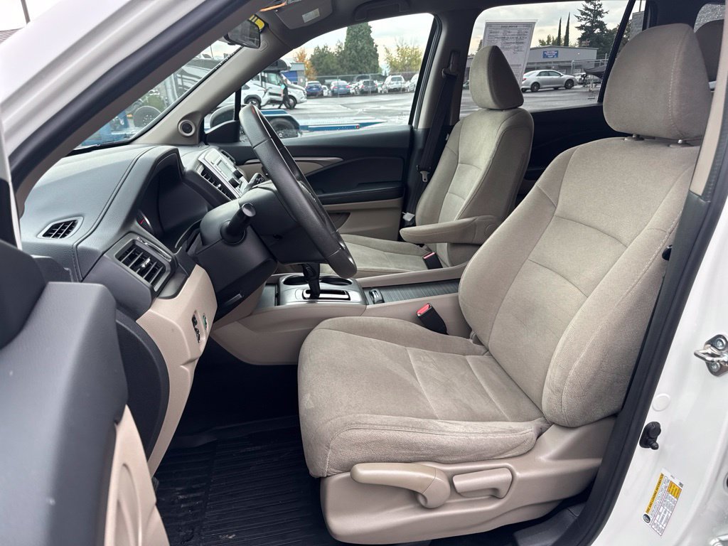 Used 2019 Honda Pilot LX image 10