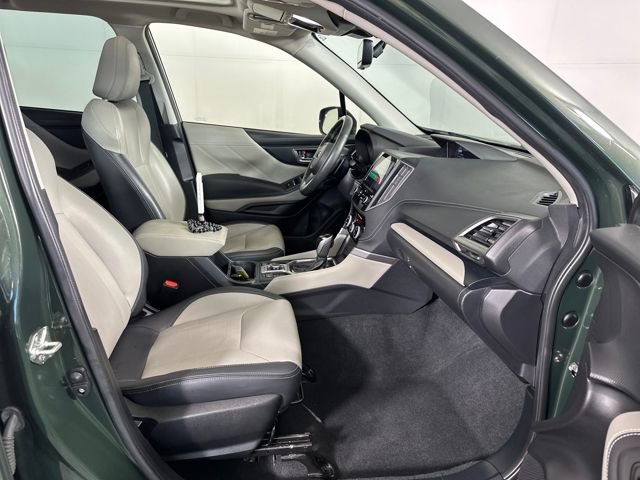 Used 2023 Subaru Forester Limited image 28