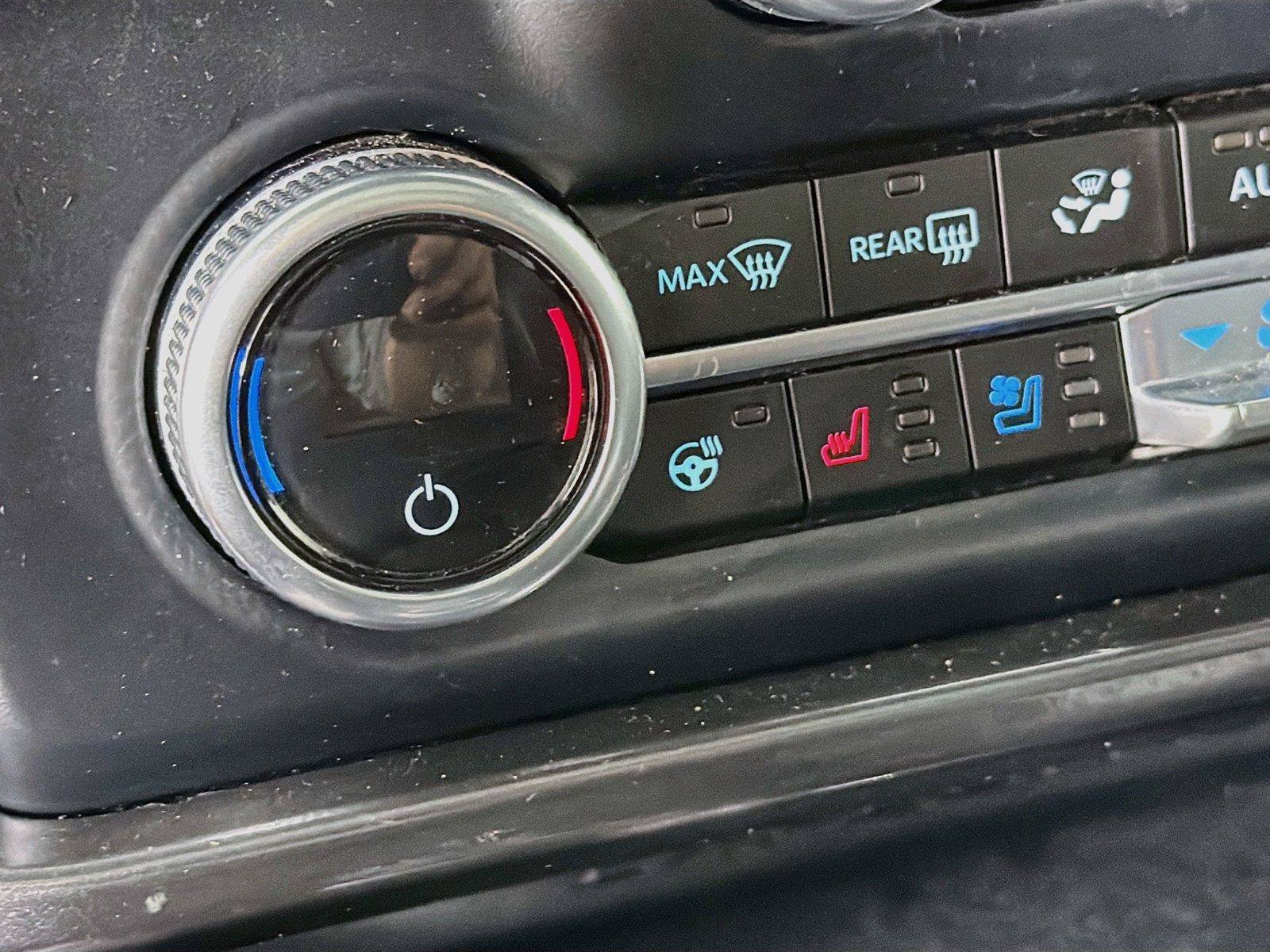 Used 2024 Ford Expedition Limited AWD/4WD image 25