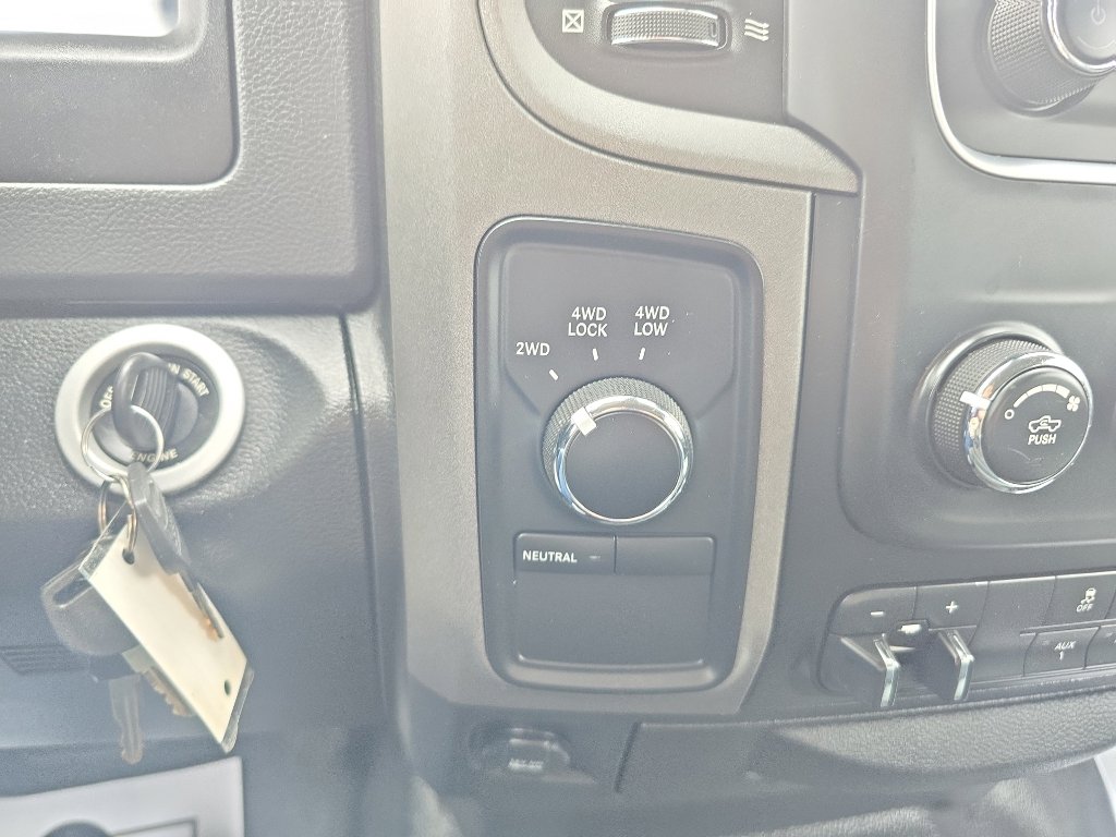 Used 2017 RAM 3500 Tradesman AWD/4WD image 30