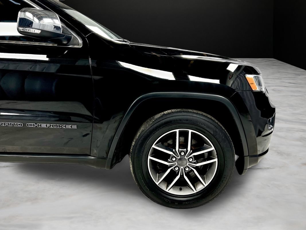 Used 2021 Jeep Grand Cherokee Limited AWD/4WD image 9