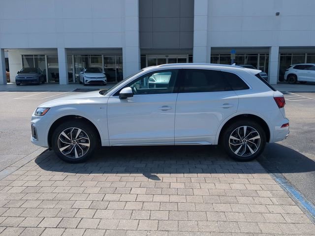 Used 2023 Audi Q5 2.0T Premium Plus w/ Premium Plus Package AWD/4WD image 6