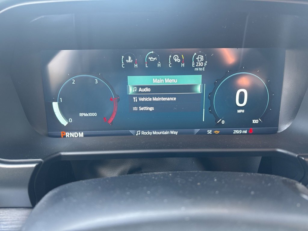 New 2025 Ford F250 Lariat w/ Chrome Package image 29