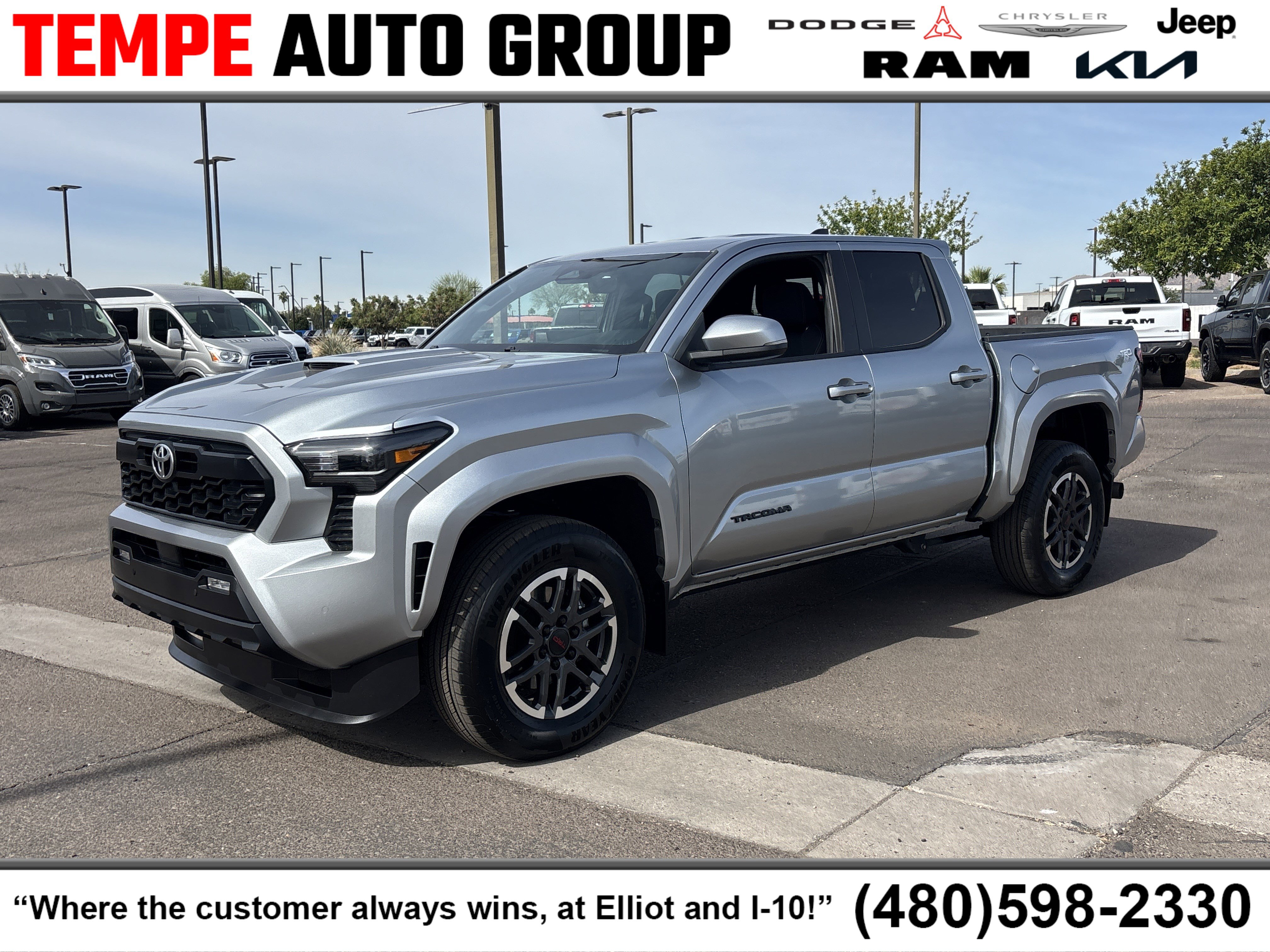 Used 2024 Toyota Tacoma TRD Sport w/ TRD Sport Upgrade Package RWD image 1