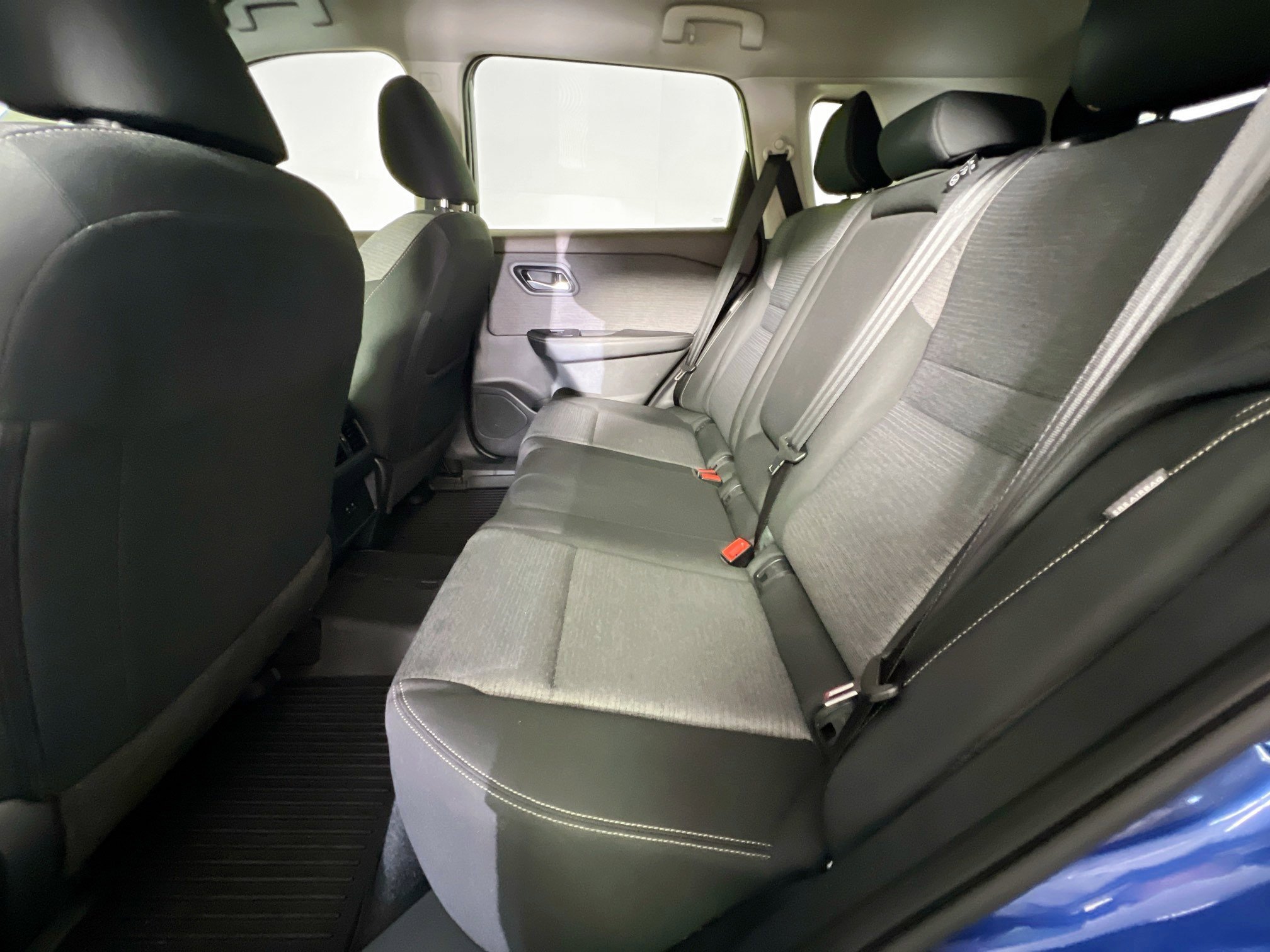 Used 2023 Nissan Rogue SV FWD image 29