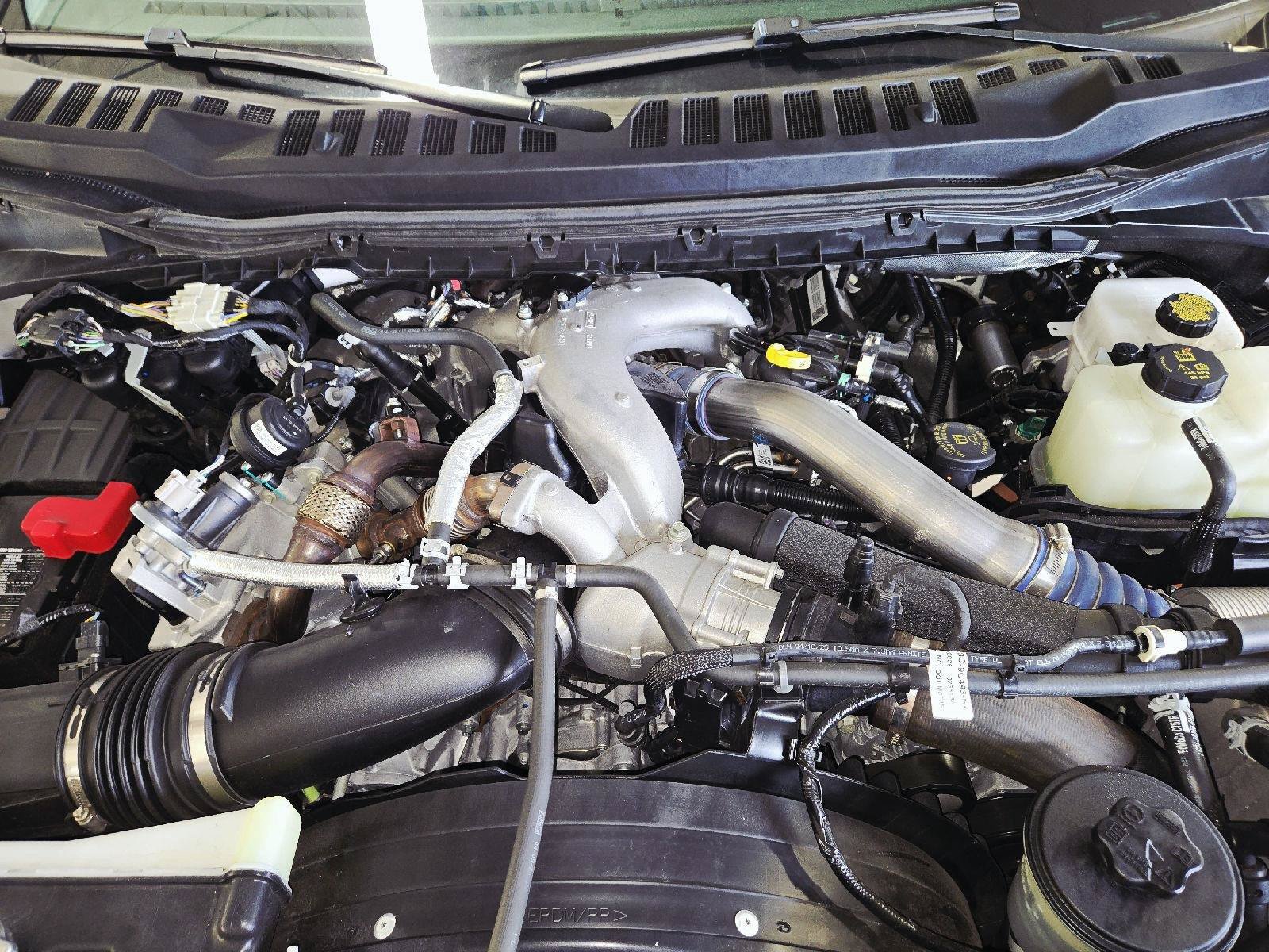 Used 2025 Ford F450 Lariat AWD/4WD image 68