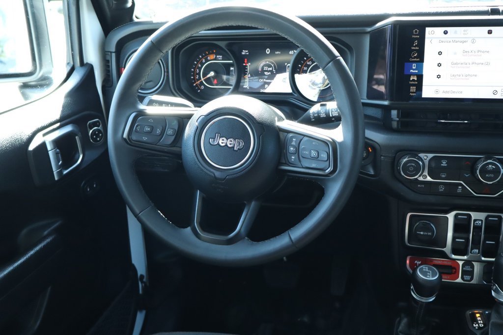 Certified 2025 Jeep Wrangler Unlimited Rubicon AWD/4WD image 25