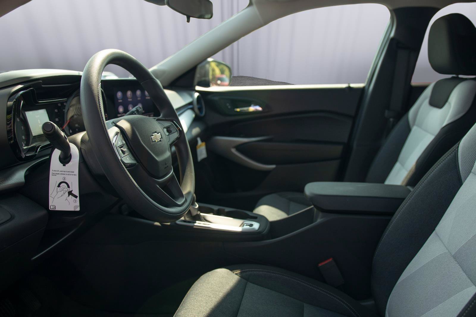 New 2026 Chevrolet Trax LS w/ LS Convenience Package FWD image 11