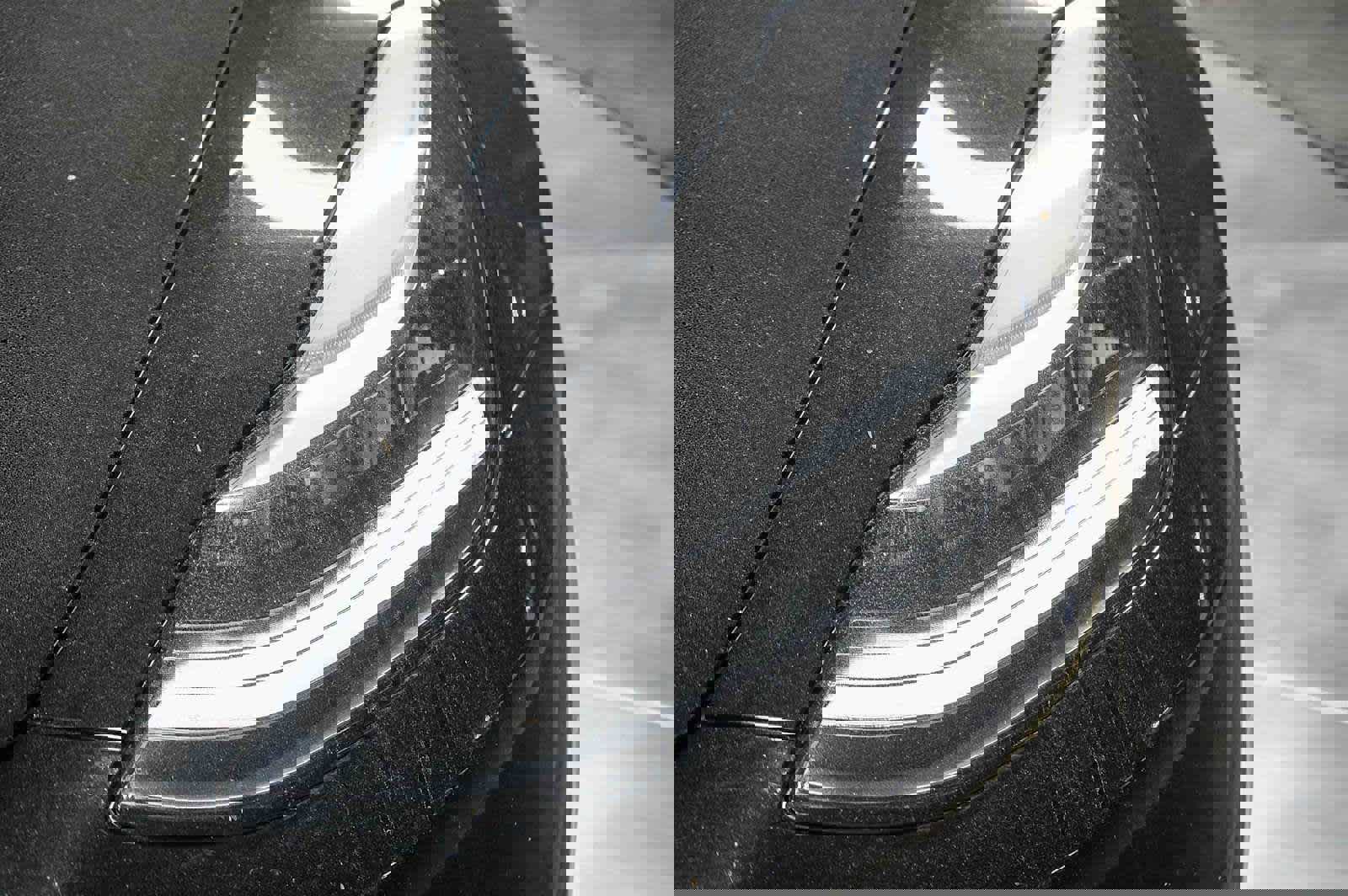 Used 2021 Tesla Model 3 Performance image 8