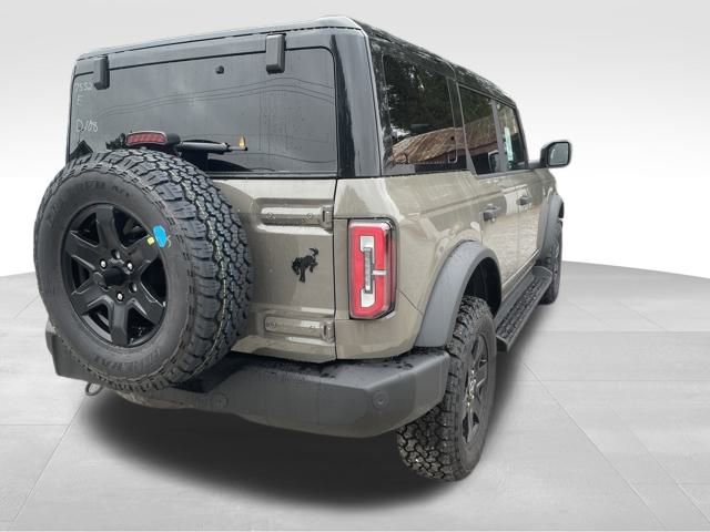 New 2025 Ford Bronco Outer Banks w/ Black Appearance Package image 5