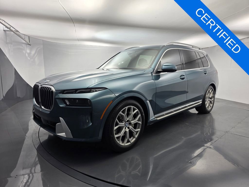 Certified 2024 BMW X7 xDrive40i image 8