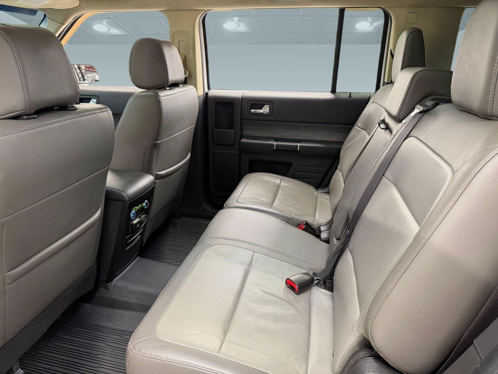 Used 2019 Ford Flex Limited w/ Equipment Group 303A AWD/4WD image 24