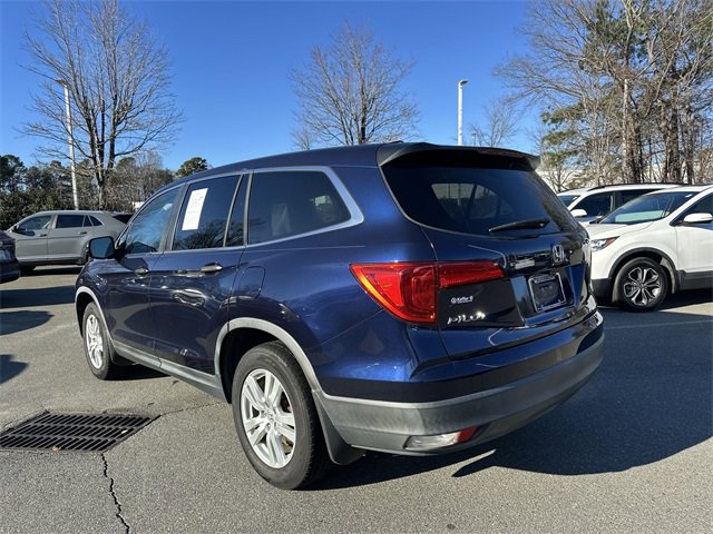 Used 2016 Honda Pilot LX image 3