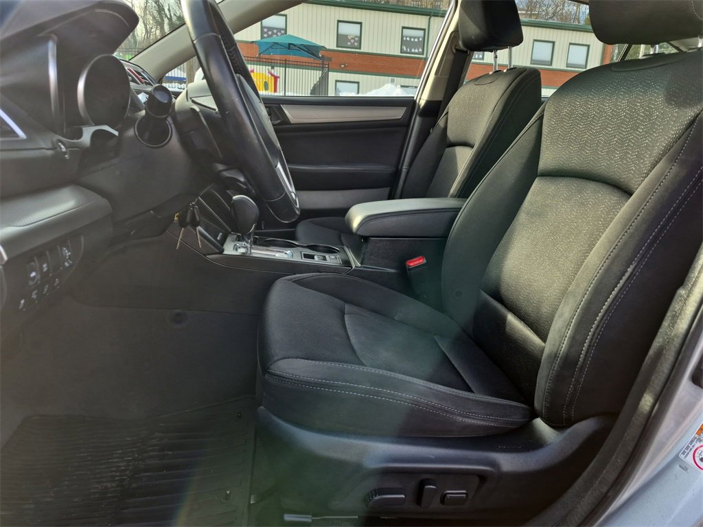 Used 2017 Subaru Legacy 2.5i Premium image 18