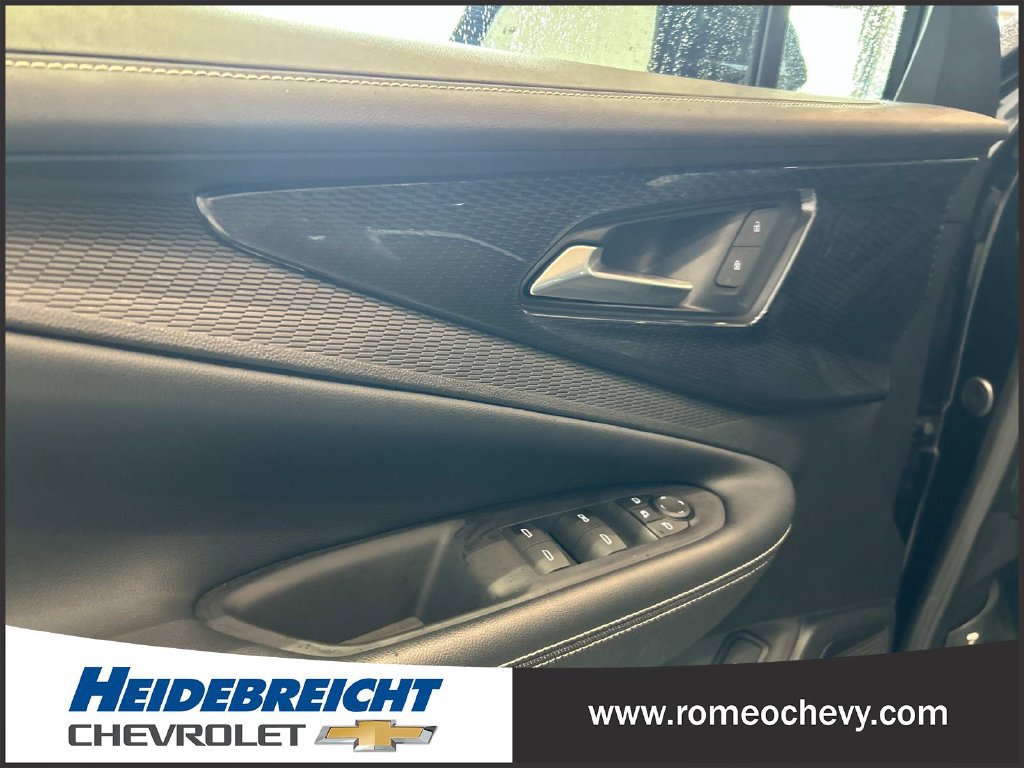 Used 2024 Chevrolet Blazer EV LT AWD/4WD image 11