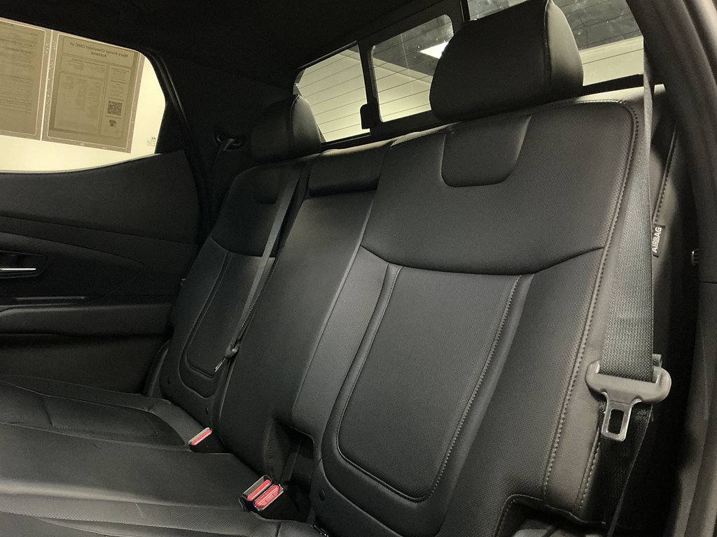 Used 2024 Hyundai Santa Cruz Night AWD/4WD image 22