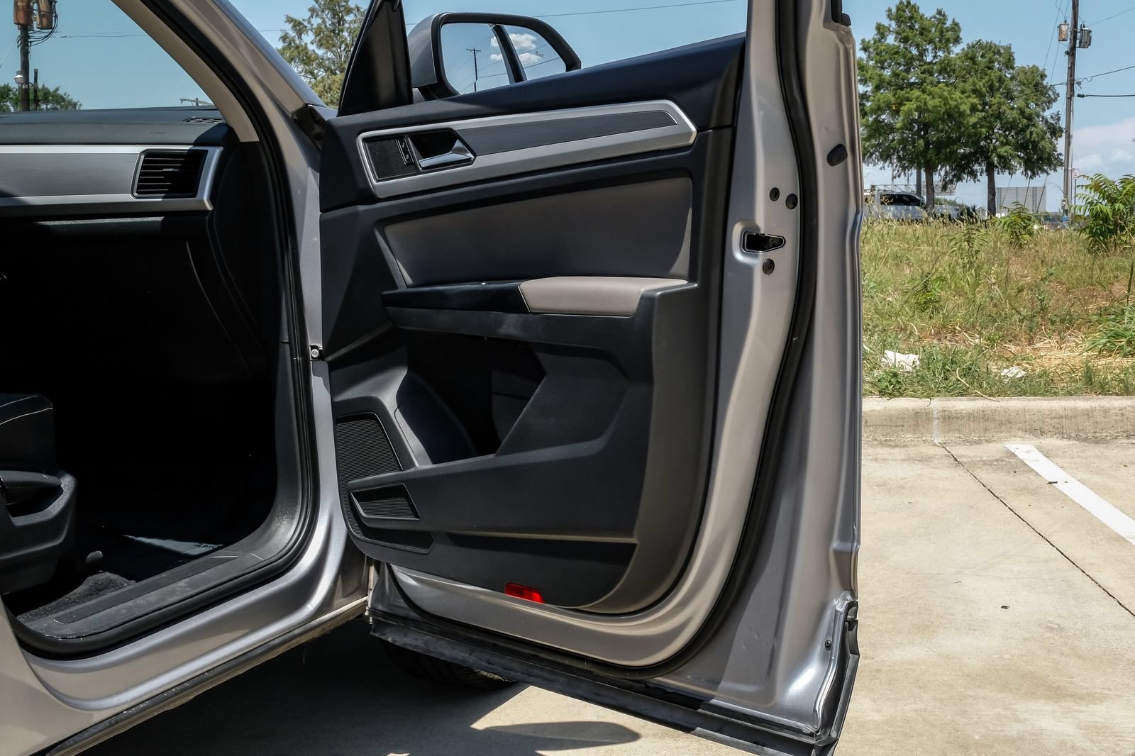 Used 2021 Volkswagen Atlas S FWD image 46