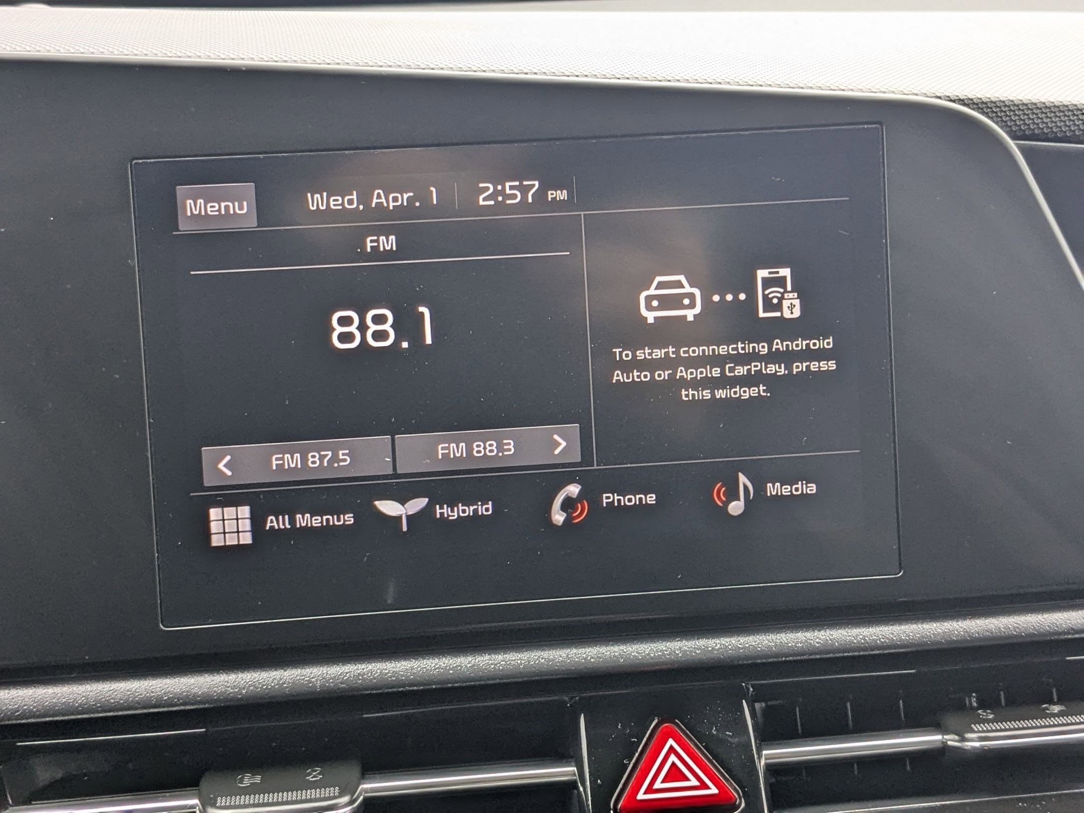 Used 2025 Kia Niro LX FWD image 24