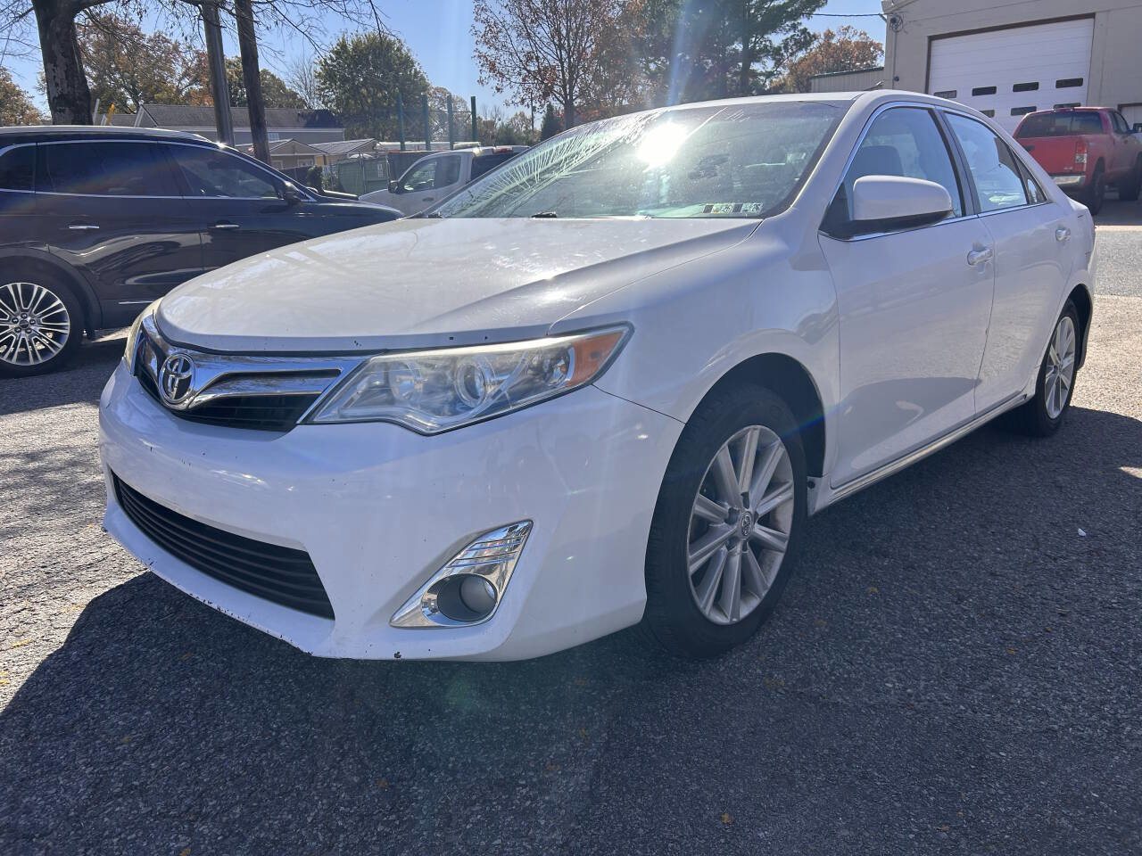 Used 2012 Toyota Camry XLE image 2