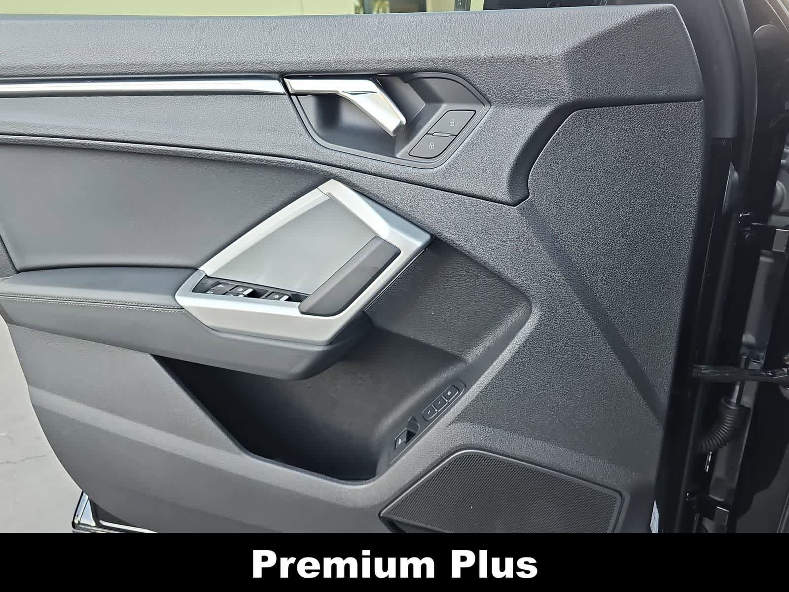 Used 2023 Audi Q3 2.0T Premium Plus w/ Premium Plus Package AWD/4WD image 28