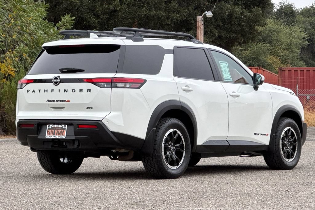 Used 2024 Nissan Pathfinder Rock Creek AWD/4WD image 4
