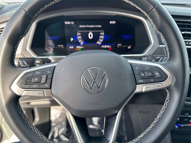 Used 2022 Volkswagen Tiguan SE image 22