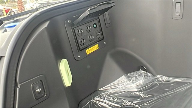 New 2025 Ford F150 Lightning Lariat image 13