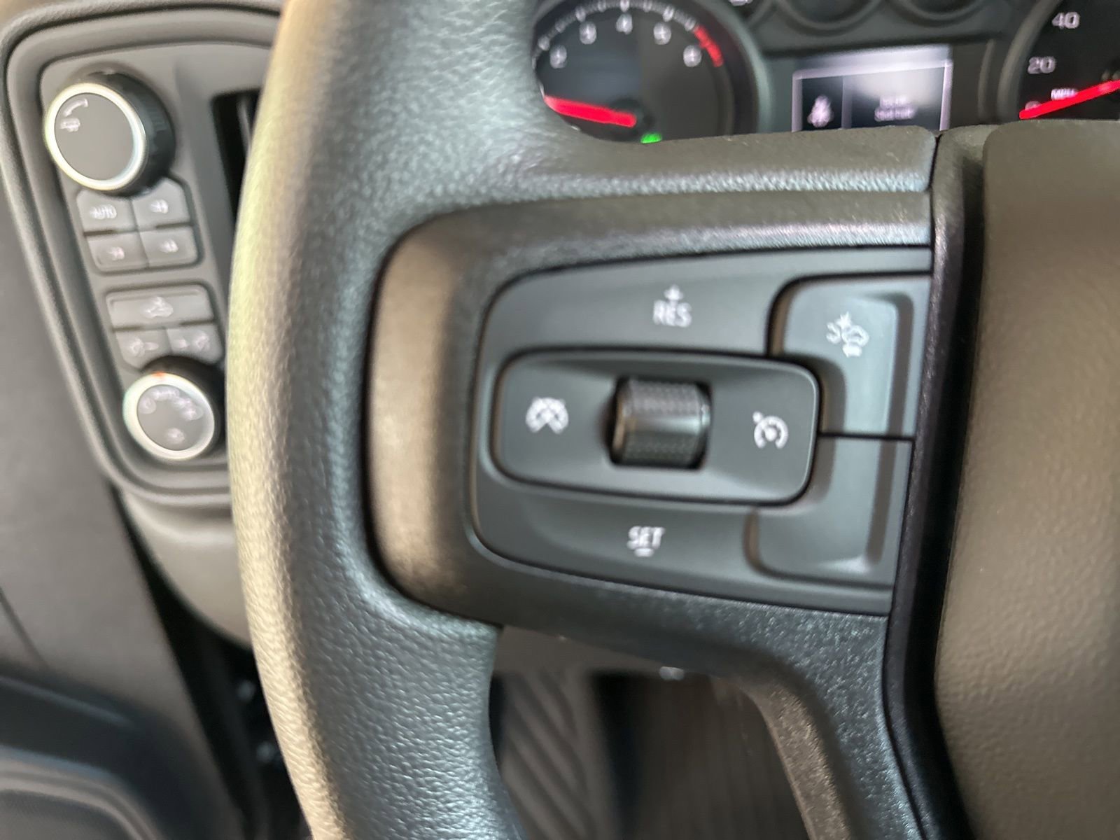 New 2026 Chevrolet Silverado 1500 Custom Trail Boss w/ Turbomax Blackout Package image 23