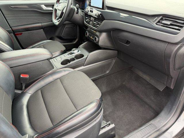 Used 2024 Ford Escape ST-Line image 13