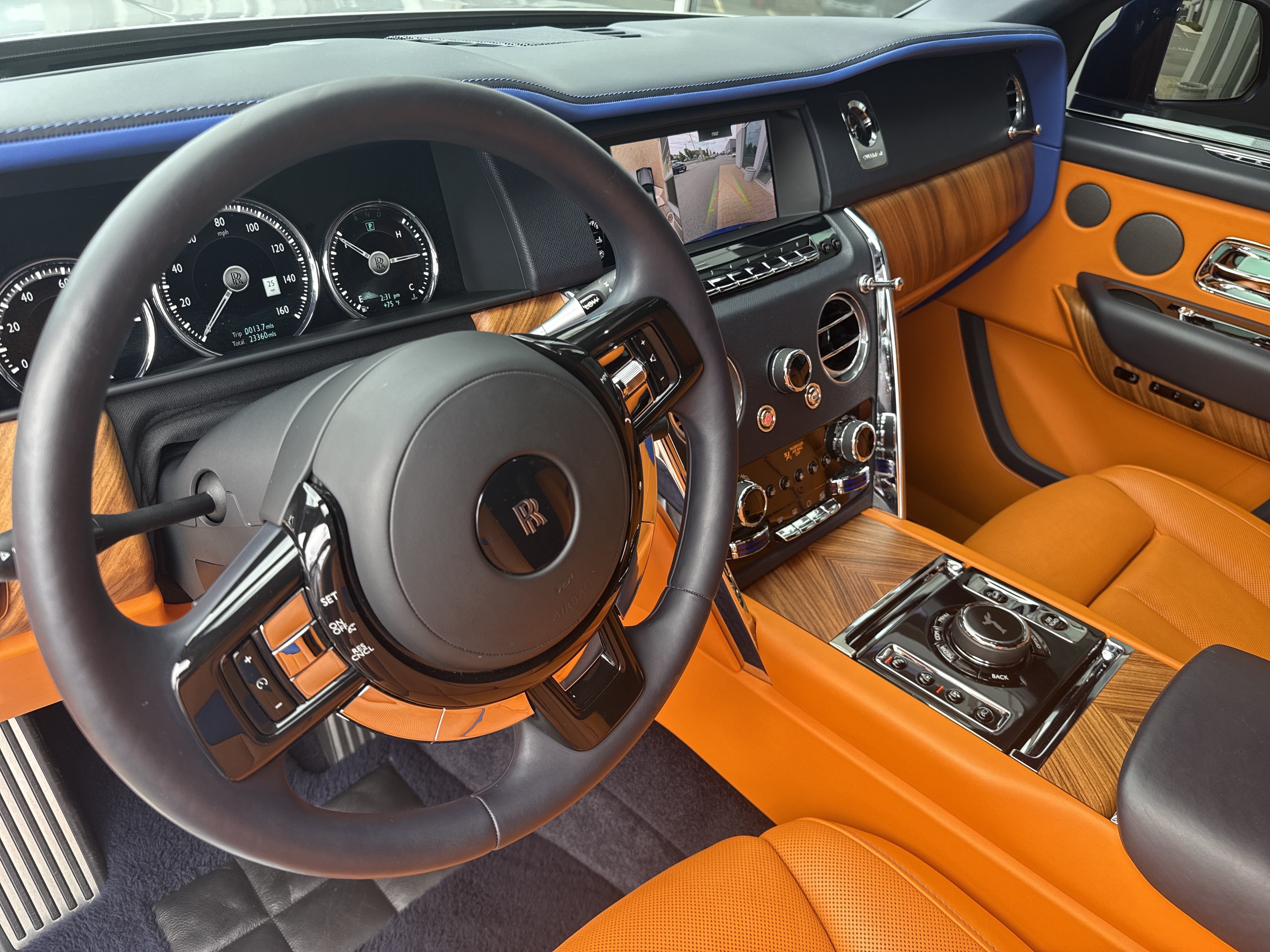 Certified 2021 Rolls-Royce Cullinan AWD/4WD image 44