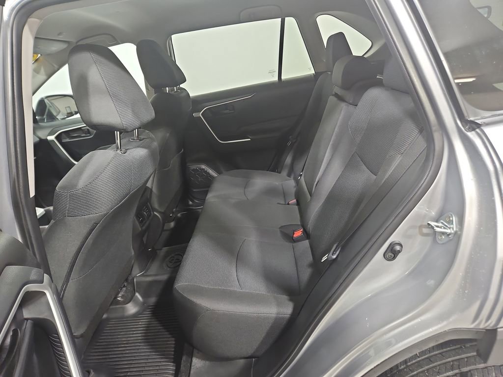 Used 2024 Toyota RAV4 LE AWD/4WD image 24