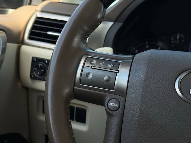 Used 2019 Lexus GX 460 Premium w/ Premium Package image 12