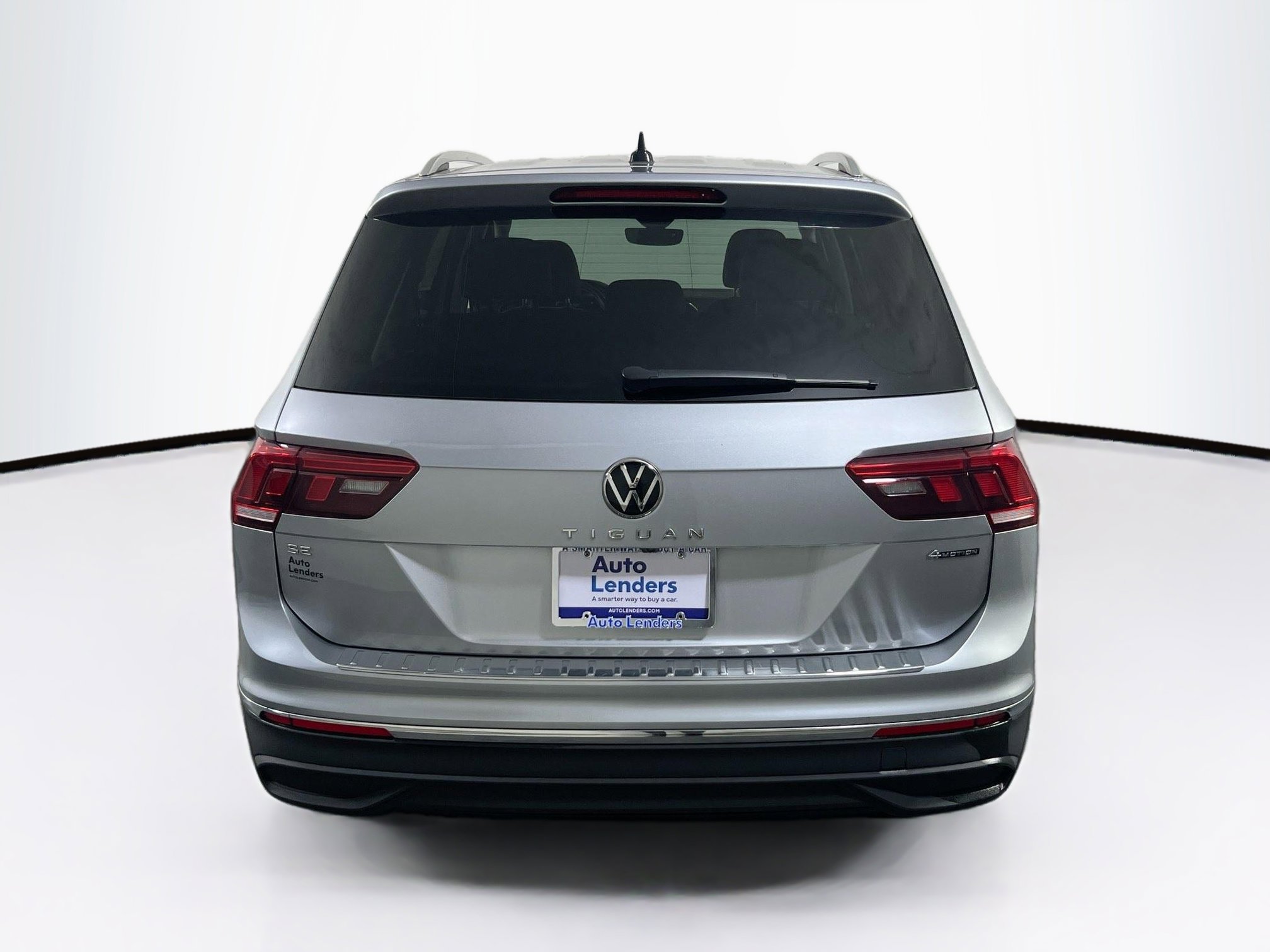 Used 2022 Volkswagen Tiguan SE image 6