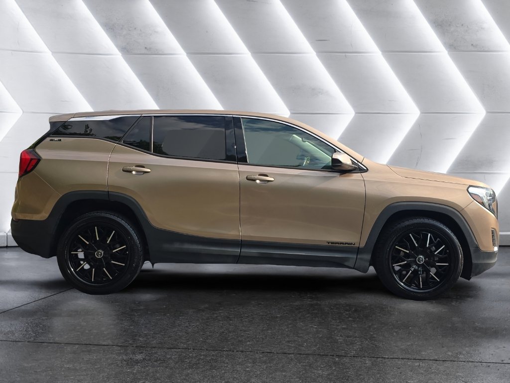 Used 2018 GMC Terrain SLE image 6