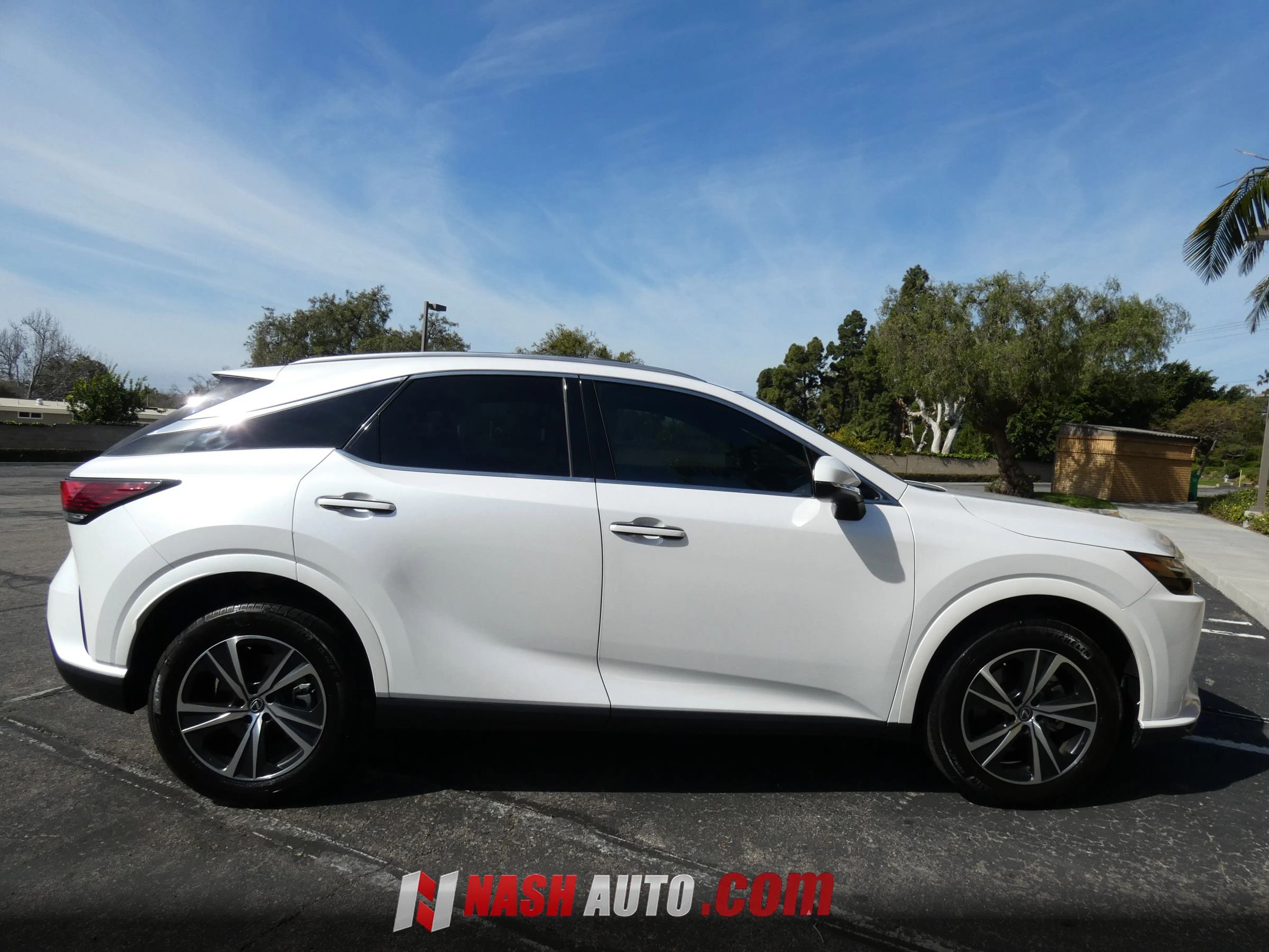 Used 2023 Lexus RX 350 Premium w/ Accessory Package (Z1) FWD image 6
