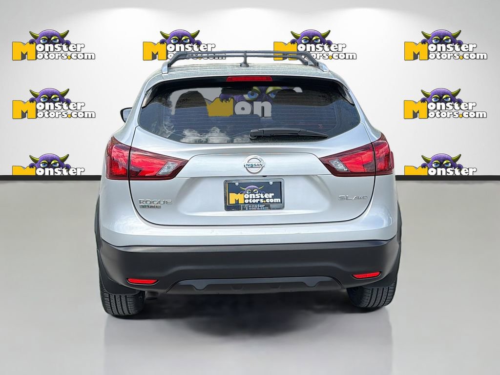 Used 2017 Nissan Rogue Sport SL w/ SL Premium Package image 6