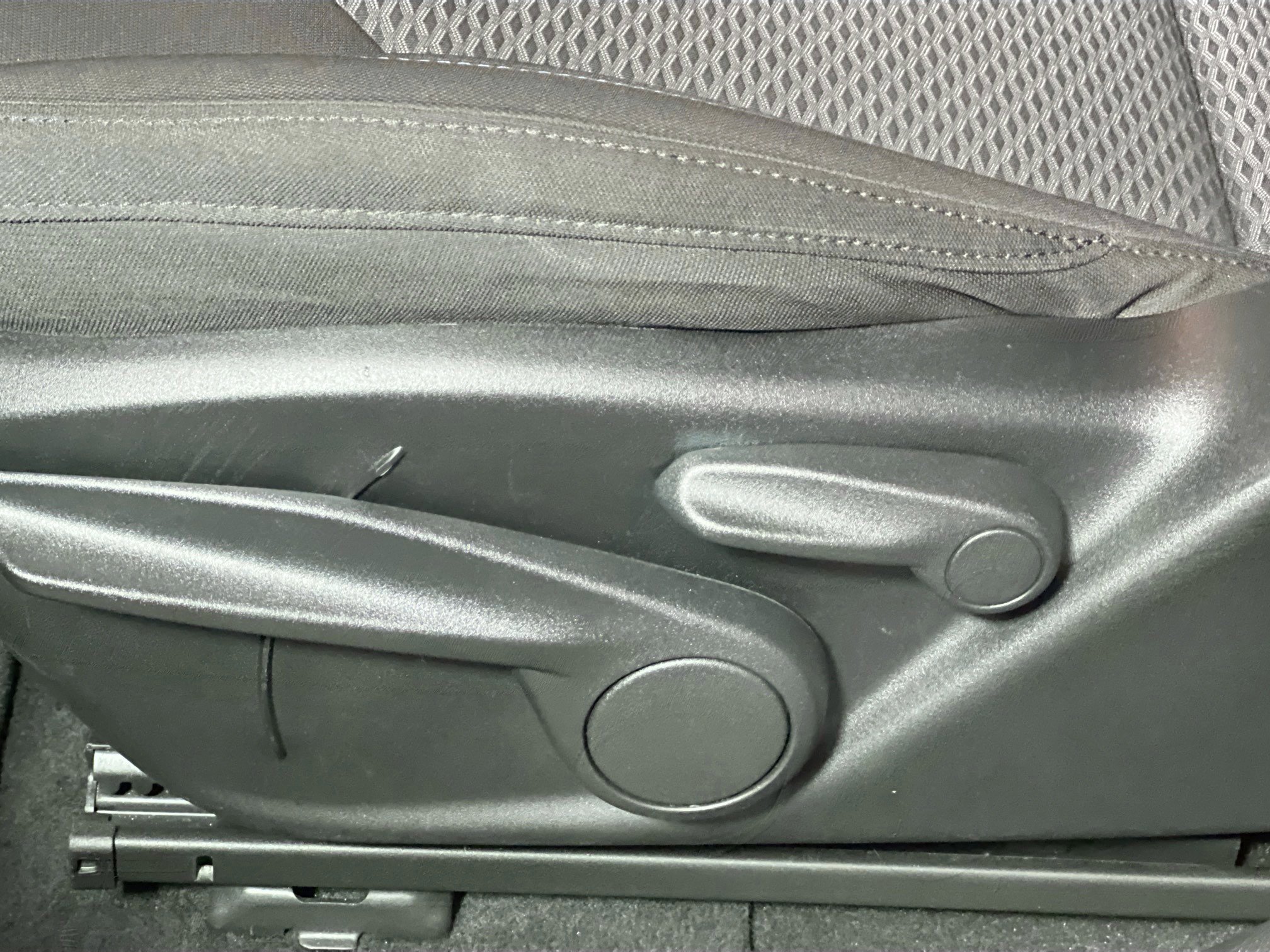 Used 2023 Jeep Compass Sport image 15