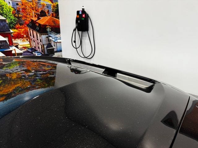 New 2025 Dodge Charger Daytona Scat Pack w/ Track Pack AWD/4WD image 10