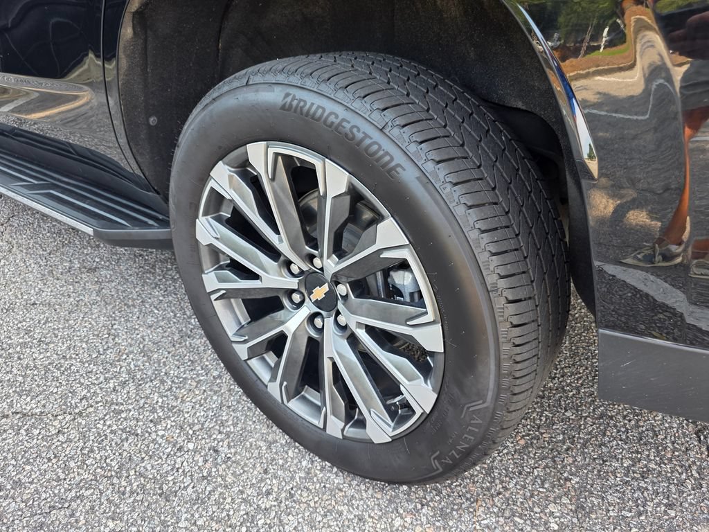 Certified 2026 Chevrolet Tahoe High Country AWD/4WD image 33