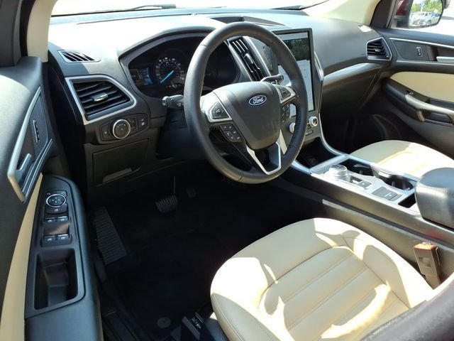 Used 2023 Ford Edge SEL w/ Convenience Package AWD/4WD image 19