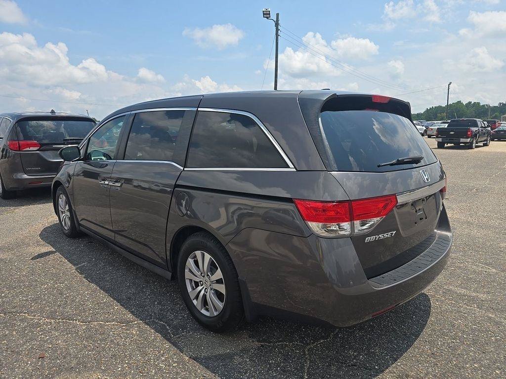 Used 2016 Honda Odyssey SE image 4