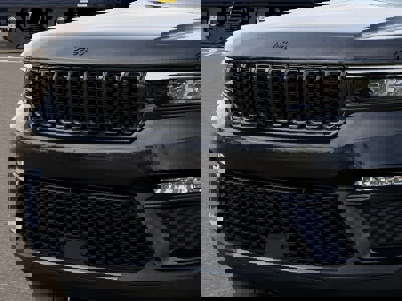 New 2025 Jeep Grand Cherokee Limited image 11