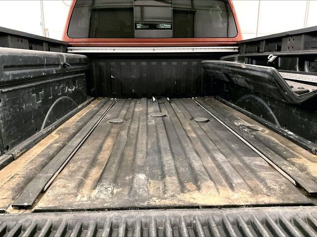 Used 2016 Nissan Titan Platinum Reserve AWD/4WD image 32