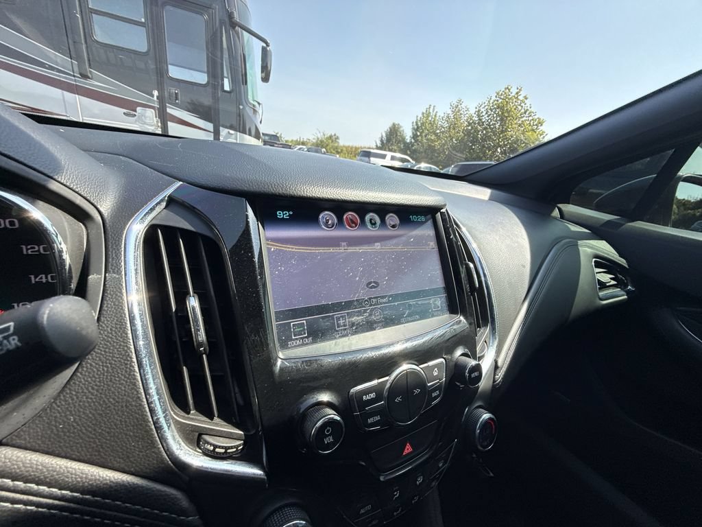 Certified 2017 Chevrolet Cruze Premier FWD image 20