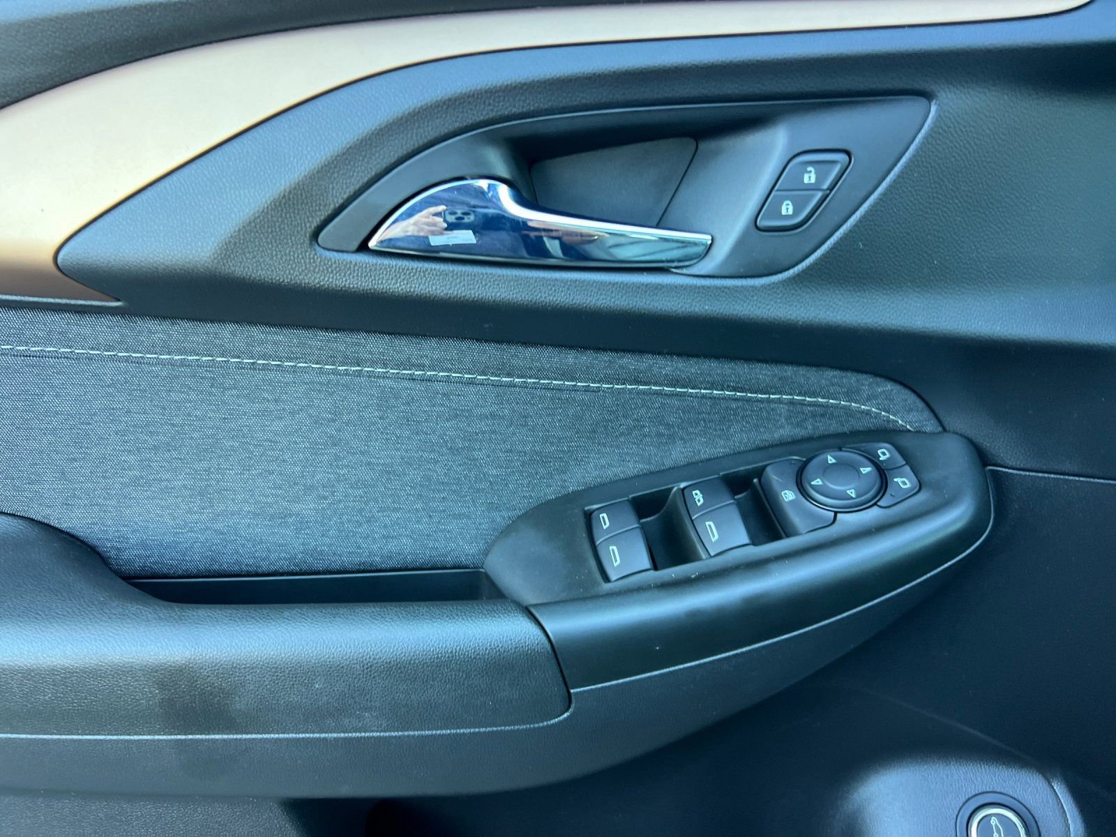 Used 2021 Chevrolet TrailBlazer ACTIV w/ Sun and Liftgate Package image 11