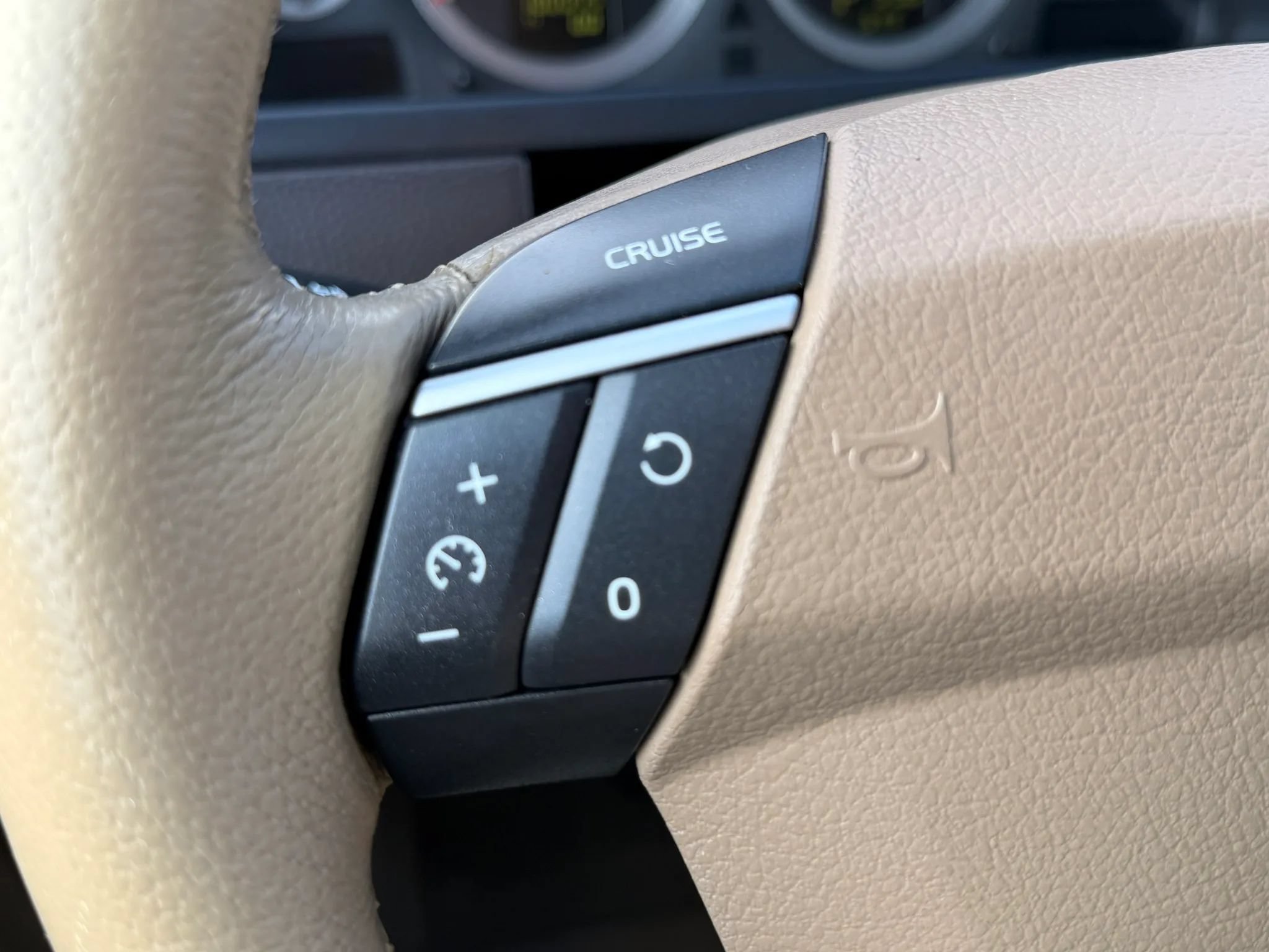Used 2012 Volvo XC90 3.2 AWD/4WD image 38