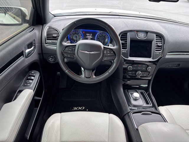 Used 2017 Chrysler 300 S w/ 300S Premium Group 2 RWD image 18