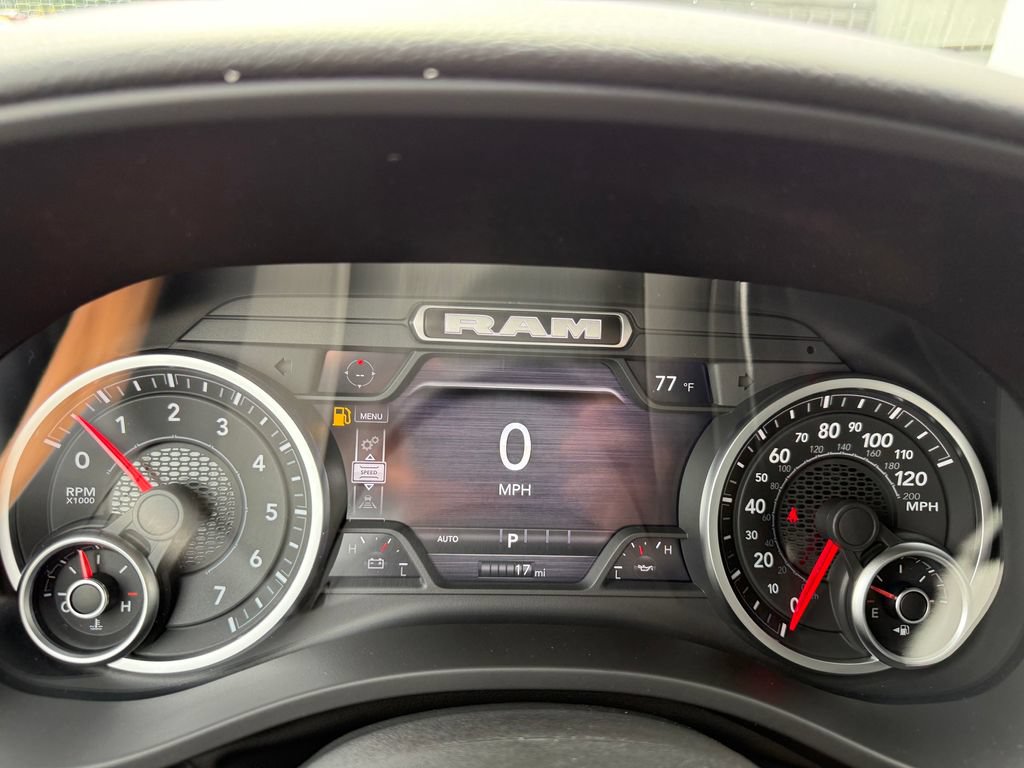 New 2026 RAM 1500 Big Horn AWD/4WD image 14